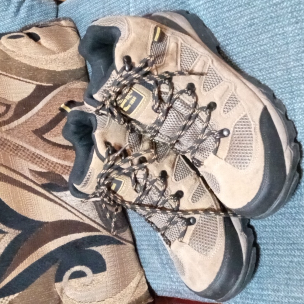 Red Head hiking boots